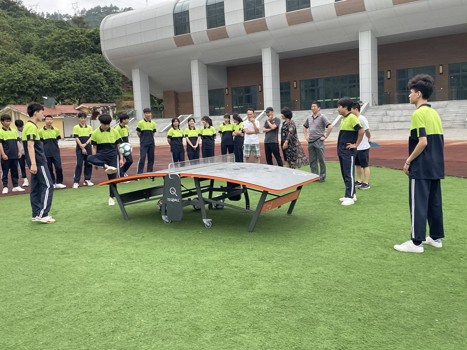福州一技师院举行桌式足球队成立仪式(图3)
